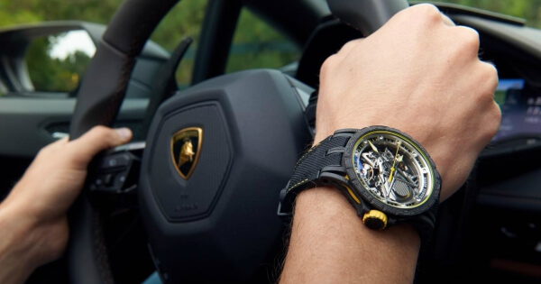 Roger Dubuis Excalibur Aventador S