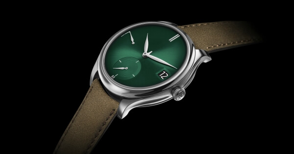 H. Moser & Cie. Endeavour Perpetual Calendar Purity Cosmic Green