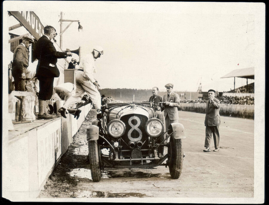 Bentley Boys Clement and Chassange changing over the 4 Litre at Le Mans 1929