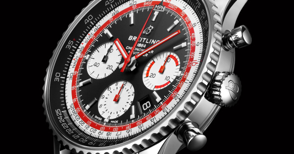 Breitling Navitimer 1 B01 Chronograph 43 Swissair Edition