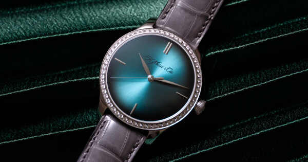 H. Moser & Cie. Endeavour Centre Seconds Diamonds Purity