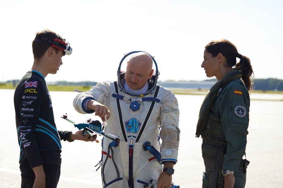 Breitling  Scott Kelly, Rocío González Torres, and Luke Bannister