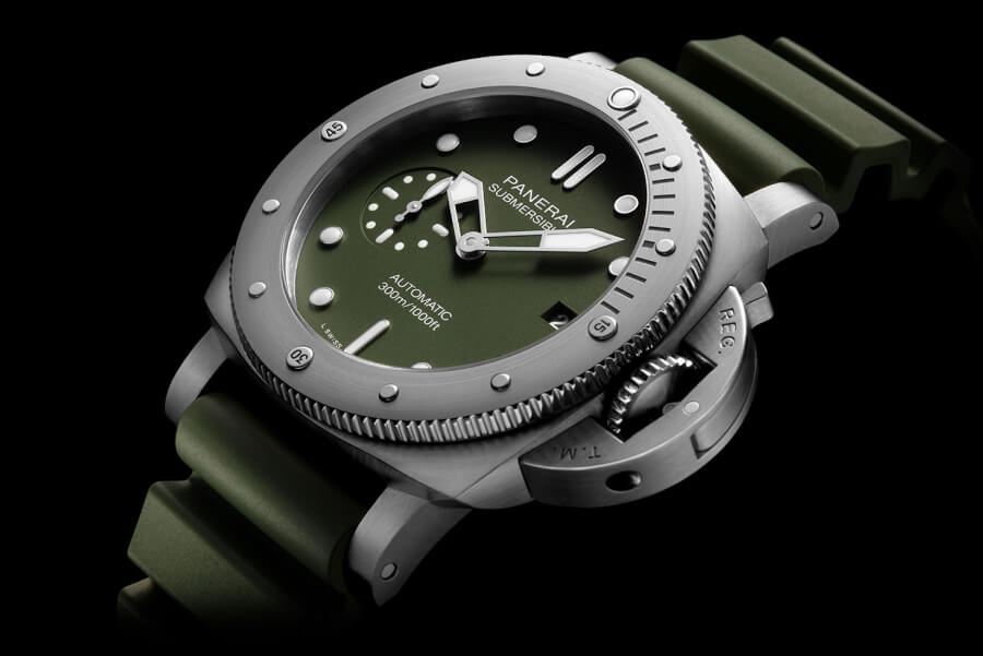 The New Panerai Submersible Verde Militare 