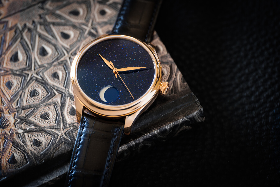 The New H. Moser & Cie. Endeavour Perpetual Moon Concept Aventurine 