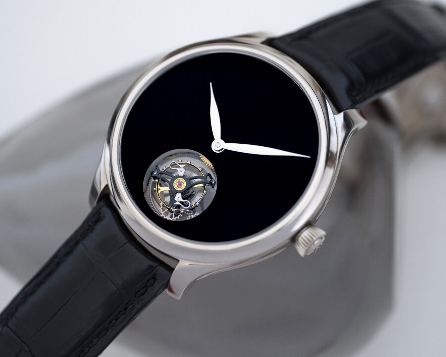 The New H. Moser & Cie. Endeavour Tourbillon Concept Vantablack 