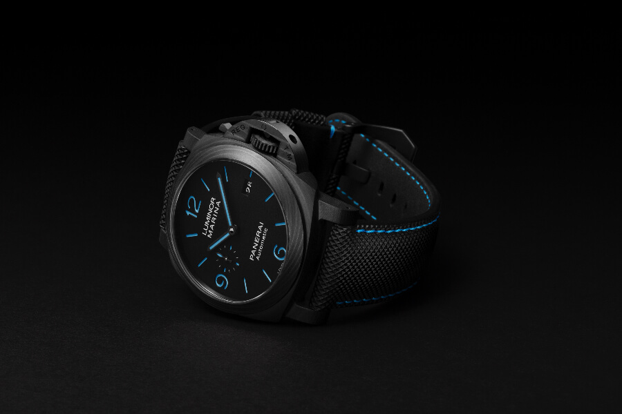 The New Panerai Luminor Marina Carbotech – 44 MM