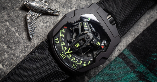 Urwerk UR-220 All Black (Price, Pictures and Specifications)