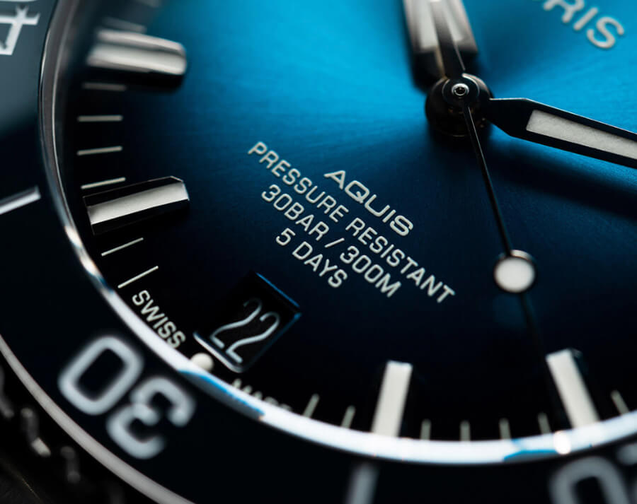 Oris Aquis Date Calibre 400 Blue Dial