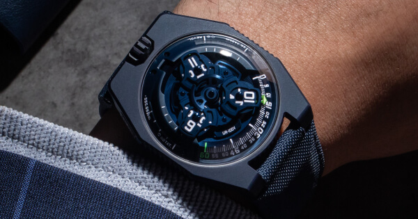 Urwerk UR-100V "Blue Planet" (Price, Pictures and Specifications)