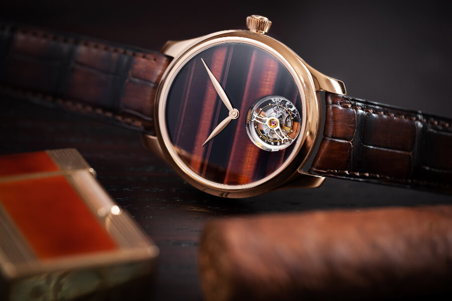 Review H. Moser & Cie. Endeavour Tourbillon Concept Tiger’s Eye